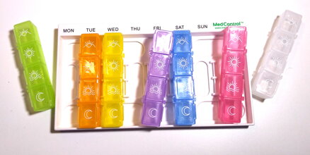 Dozator săptămânal digital de medicamente cu alarmă MedControl în limba engleză - 7 recipiente colorate pentru medicamente